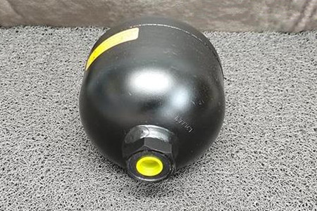 隔膜式蓄能器安裝前需要做好哪些準備工作？